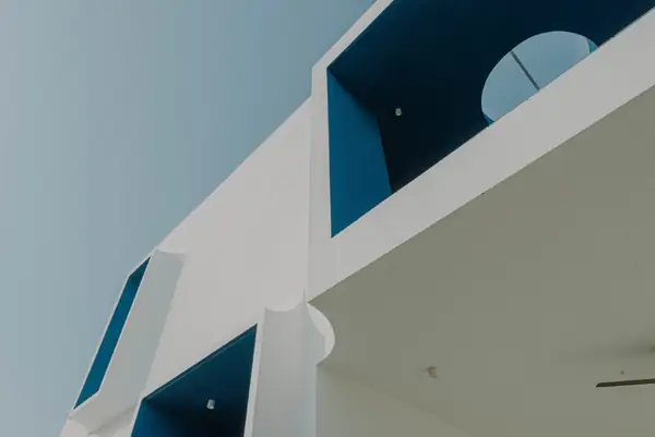 Flexure House