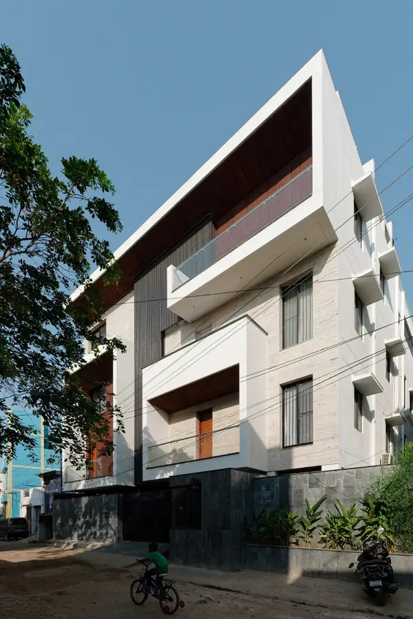 Residence No.8